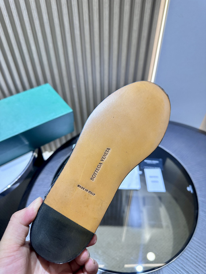 BOTTEGA VENETA SNEAKER COPSHPE BV-56