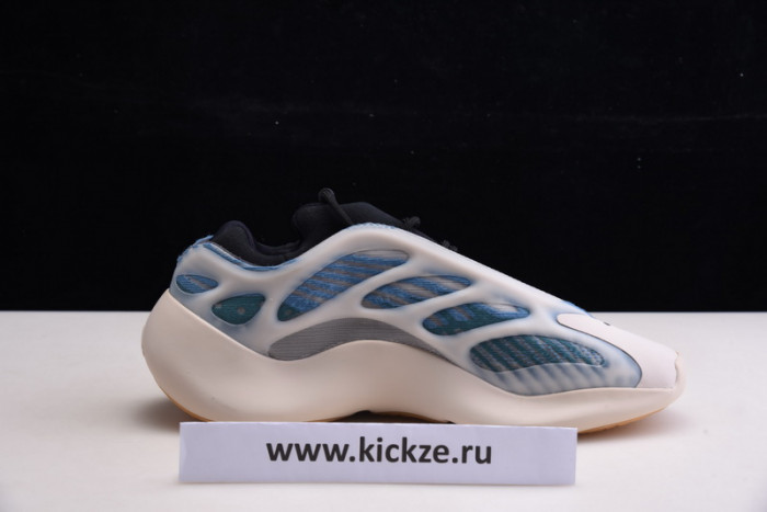 eezy boost 700 v3 kyant gy0260