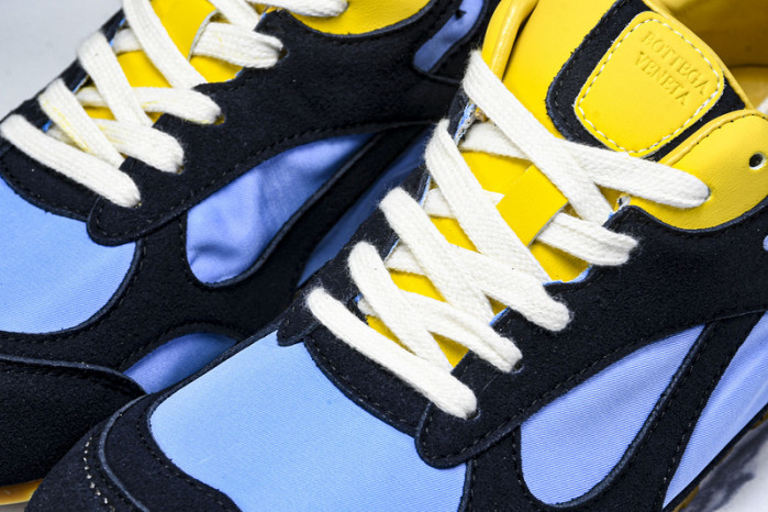 BOTTEGA VENETA SNEAKER COPSHPE BV-71