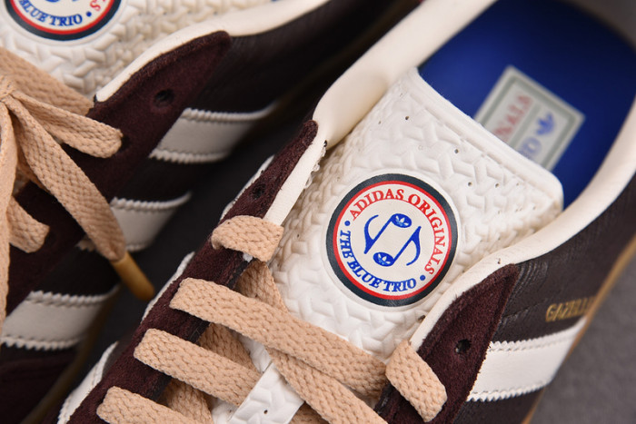 the blue trio x gazelle indoor 