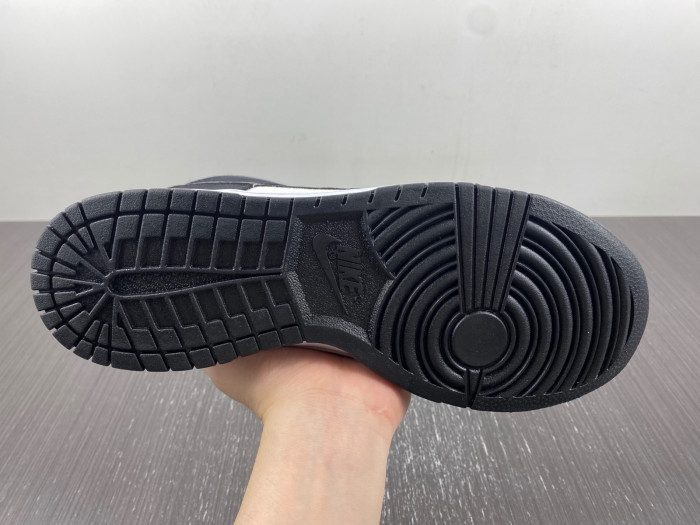 nike dunk mid panda dv0830-102