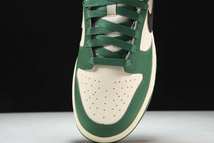 nike dunk low se “lottery” dr9654-100