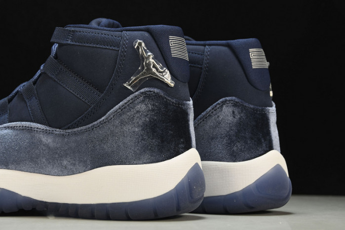 air jordan 11 wmns "midnight navy" ar0715-441
