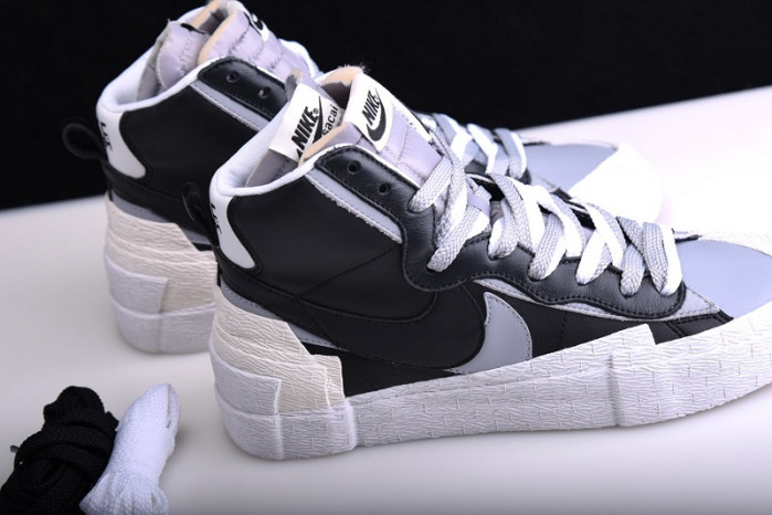 nike blazer high sacai white-grey - bv0072-002